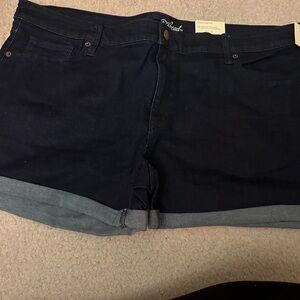 NWT Universal Thread Dark Blue Shorts